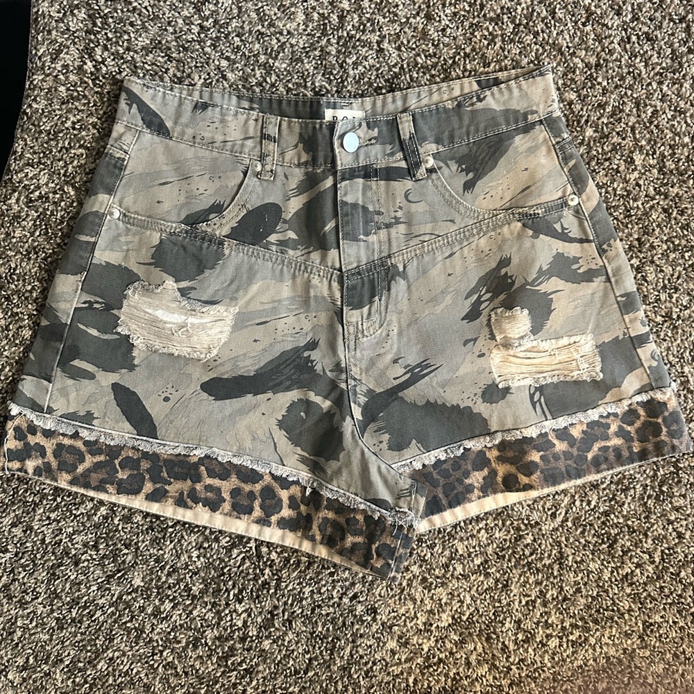 POL Gray and Brown Camo Leopard Jean Shorts